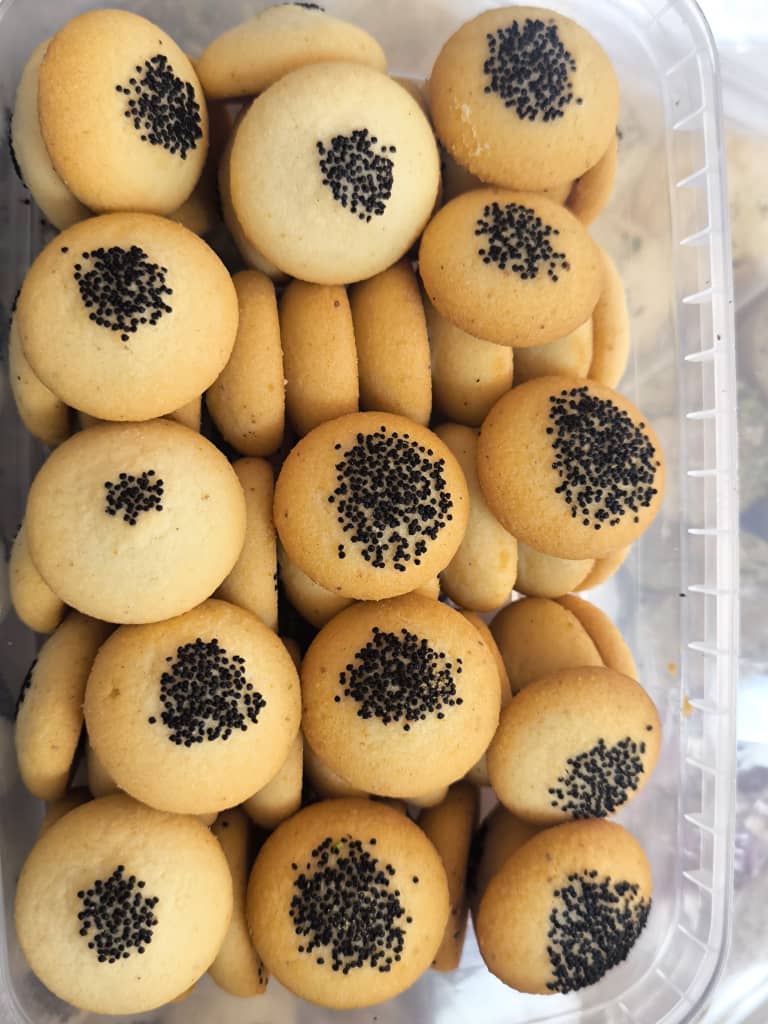 خرید شیرینی نان برنجی یزدی